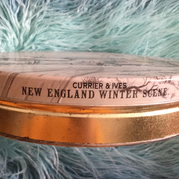 Vintage courier and Ives tin - Picture 3 of 10